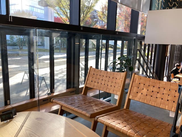 NORTH LINK Coffee & Tea 立川ステージガーデン店のソファー席