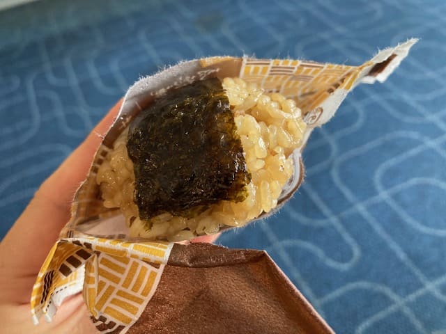 羽田空港ひとくちおこわの袋の中身