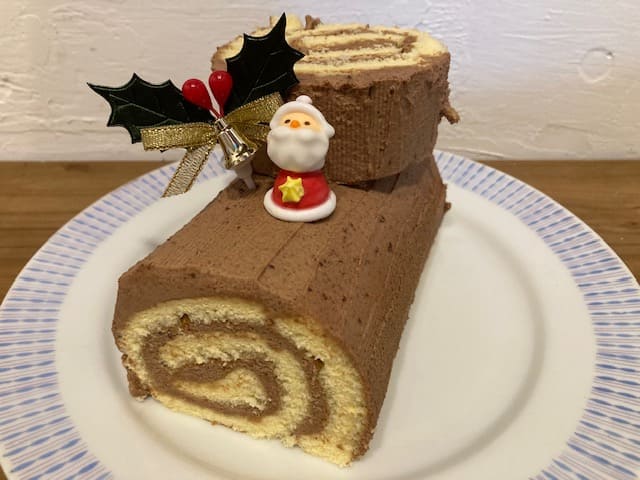 ブッシュドノエル風ケーキ