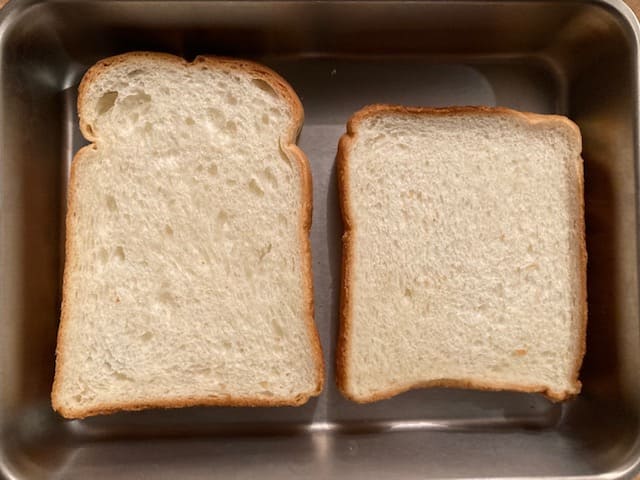超熟の角食パンと山食パン