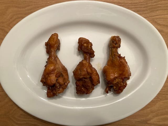 3種の方法で作った3つの手羽元の煮物