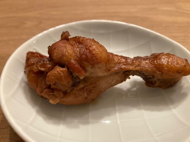 酢を加えて煮た手羽元の煮物