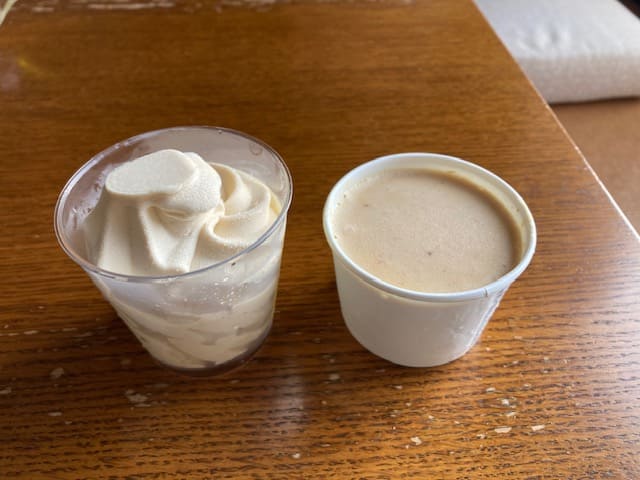 木村ピーナッツのソフトクリームとアイス